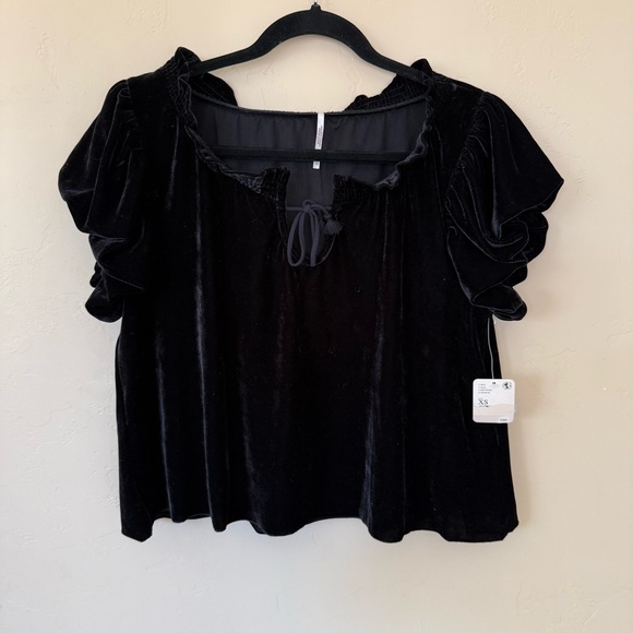 Free People Velvet Puff Sleeve Top Black Smocked V Neck Boho Chic Romantic XS - Picture 4 of 7